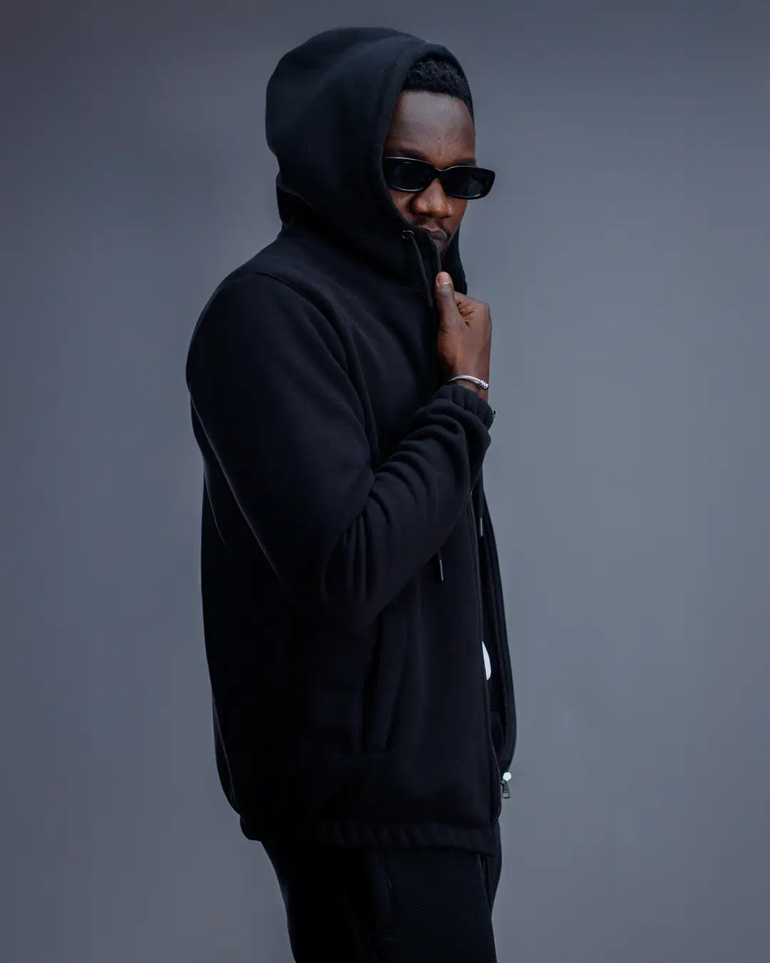 Moda Zip-up Hoodie - Black (Heavy Fabric)