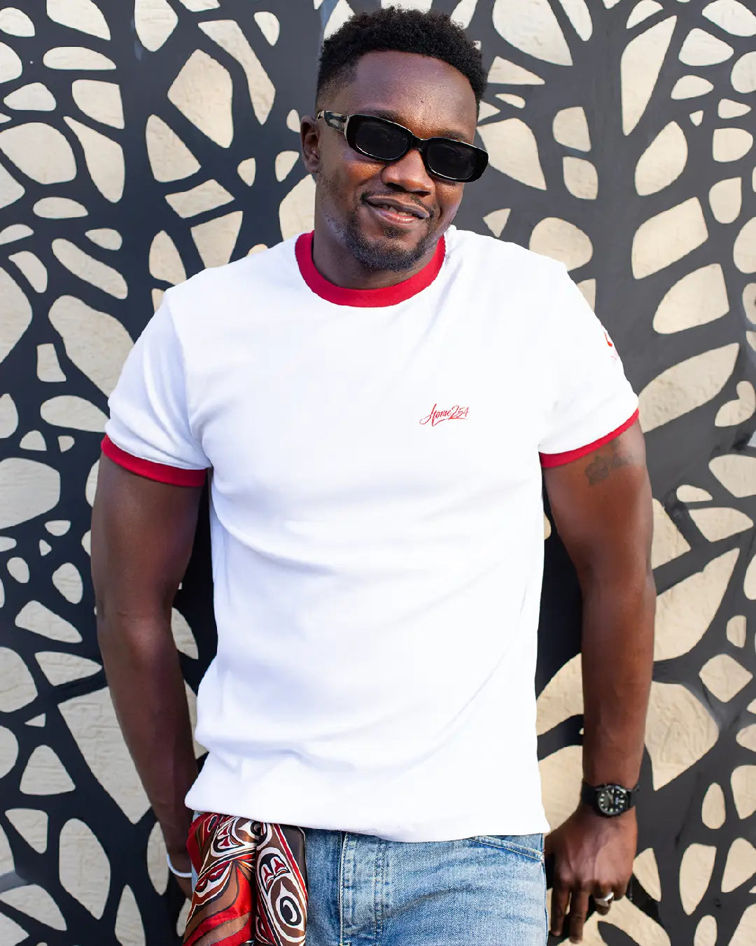 DOLLY TEE - White + Maroon