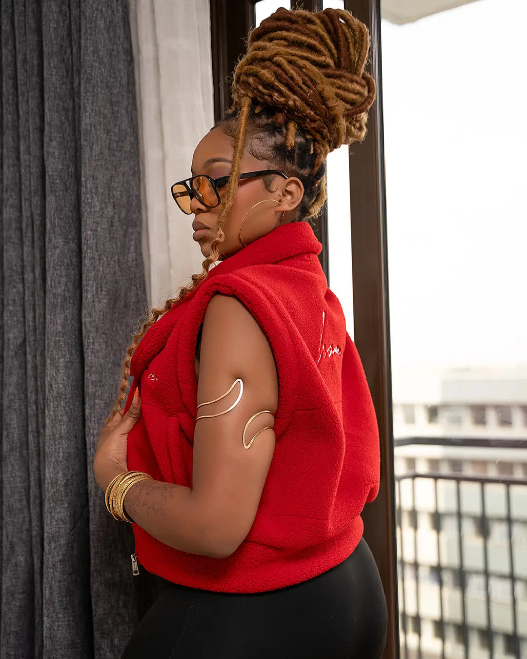 Nyota Gilet - Red