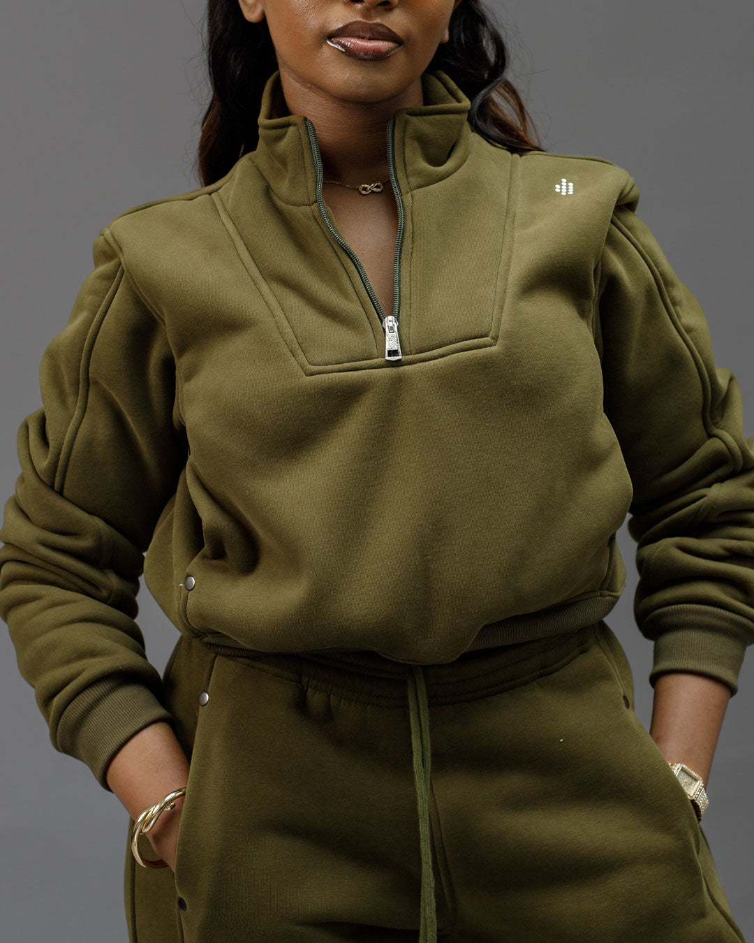 LÛME Quarter Zip Top (Cropped) – Olive Green