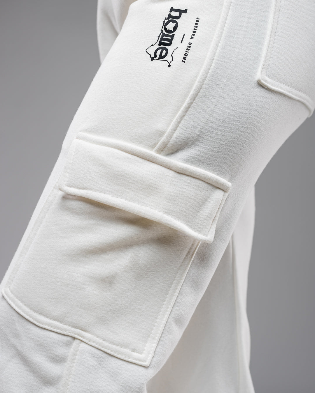 Maven Pants - White