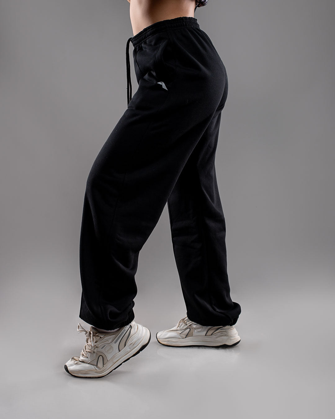 Uno Womens Sweatpants - Black