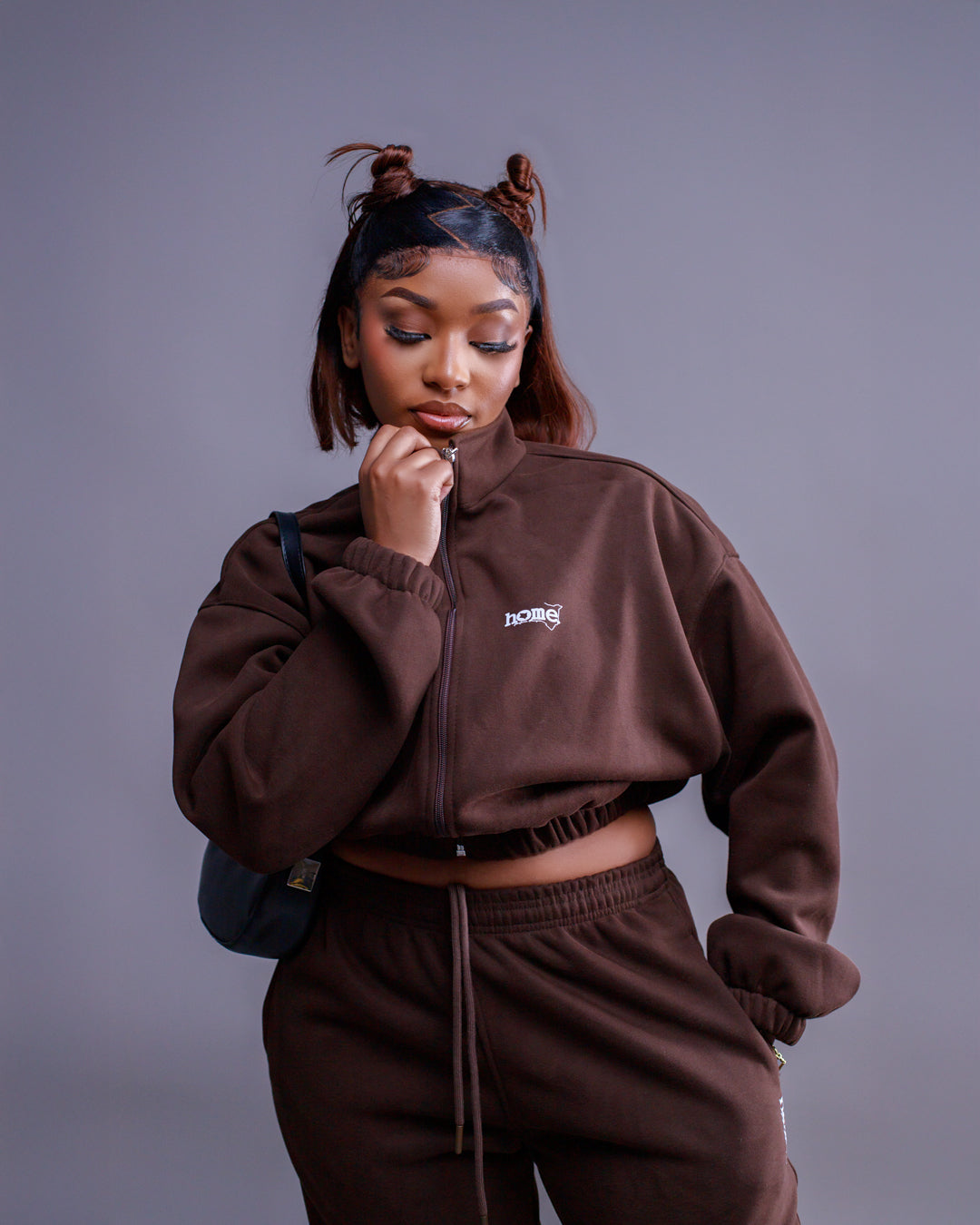 Moda Cropped Zip-Up Sweatshirt – Espresso (Nuvetra Fabric)