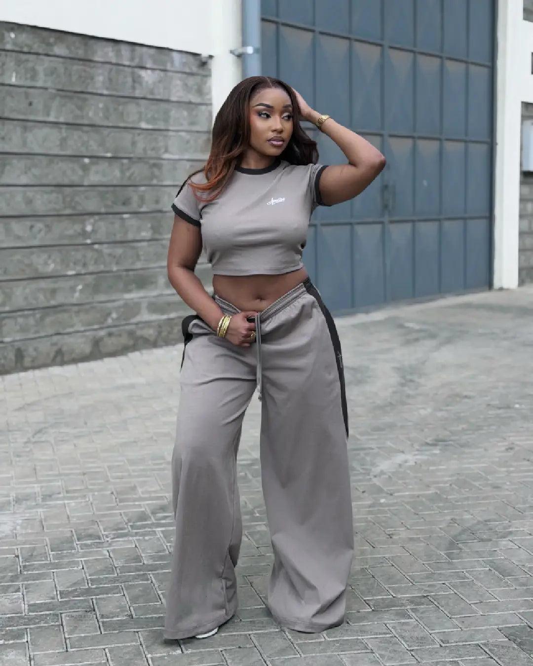 DOLLY CROPPED TEE - Cedar + Espresso