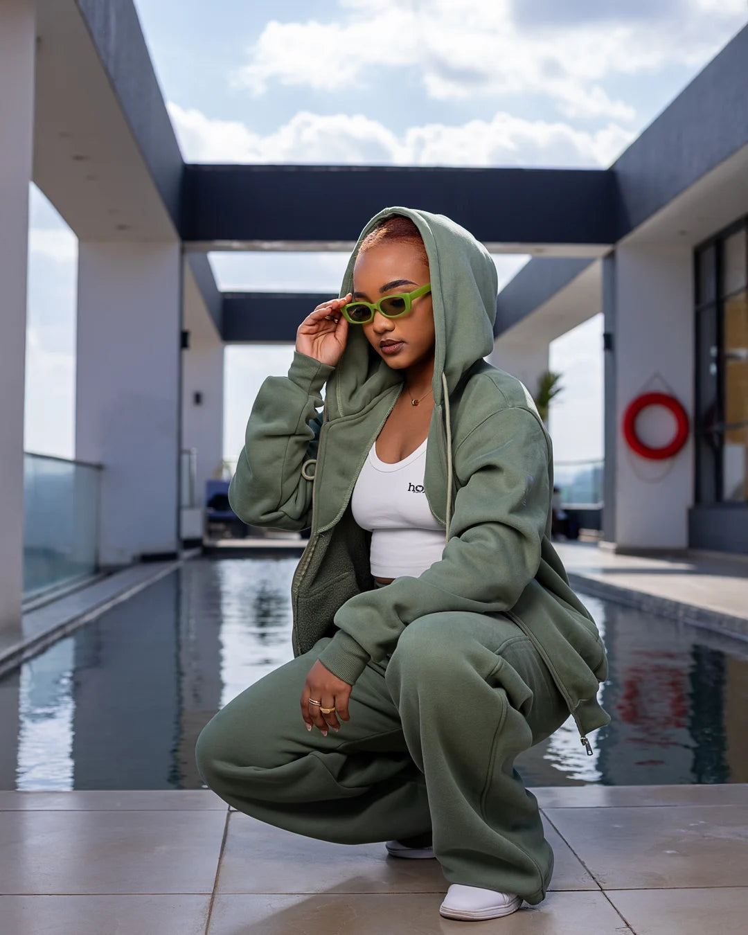 White Cheeky Mushie Vest + Finch Zipped Hoodie + Finch Cosy Pants Set