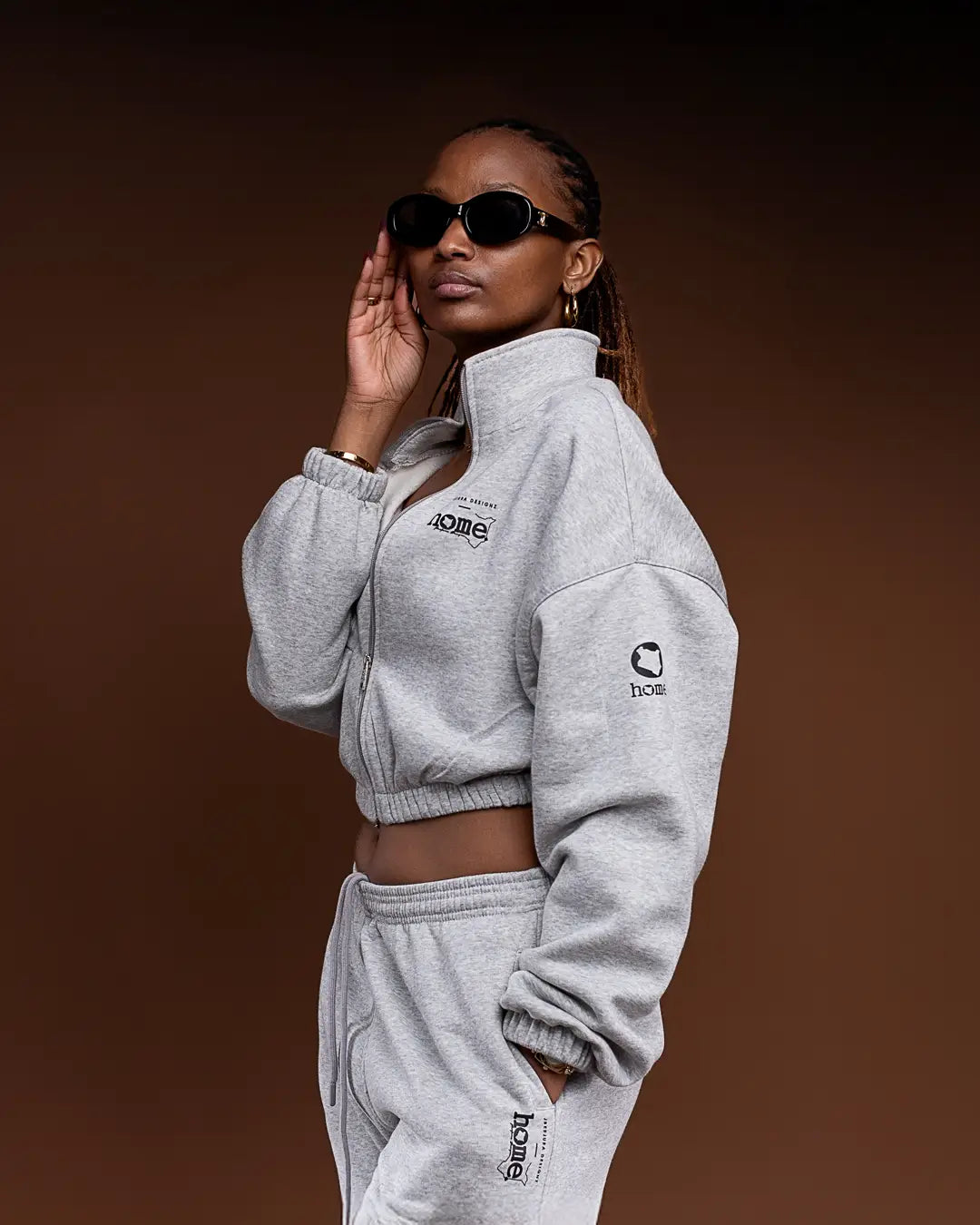 Moda Cropped Zip-Up Sweatshirt Jacket – Light Grey (Heavy Fabric)