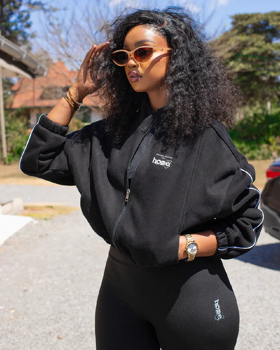Cherie Moda Cropped Jacket - Black (Heavy Velvet Fabric)