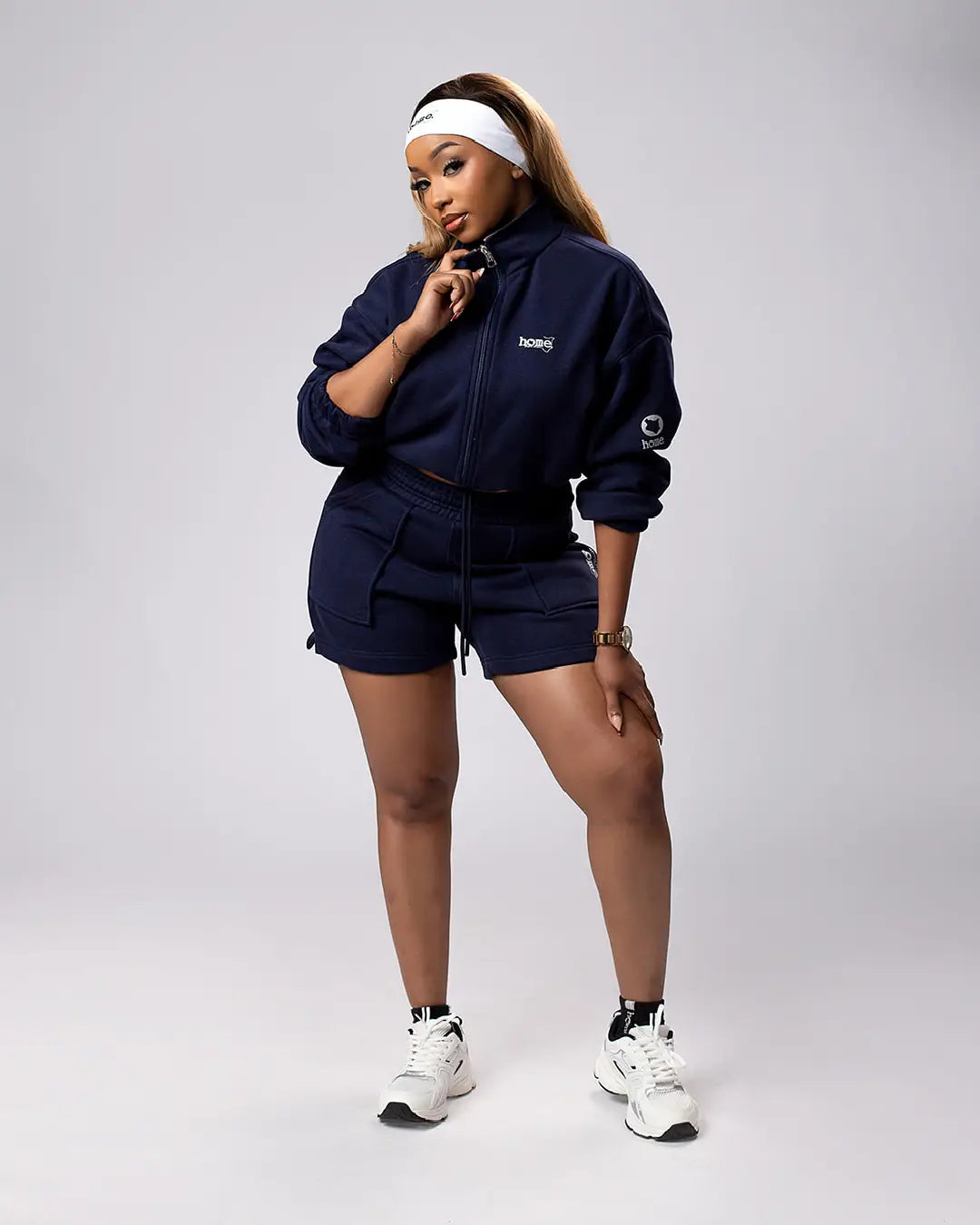 Moda Cropped Zip-Up Sweatshirt – Navy Blue (Heavy Velvet Fabric)