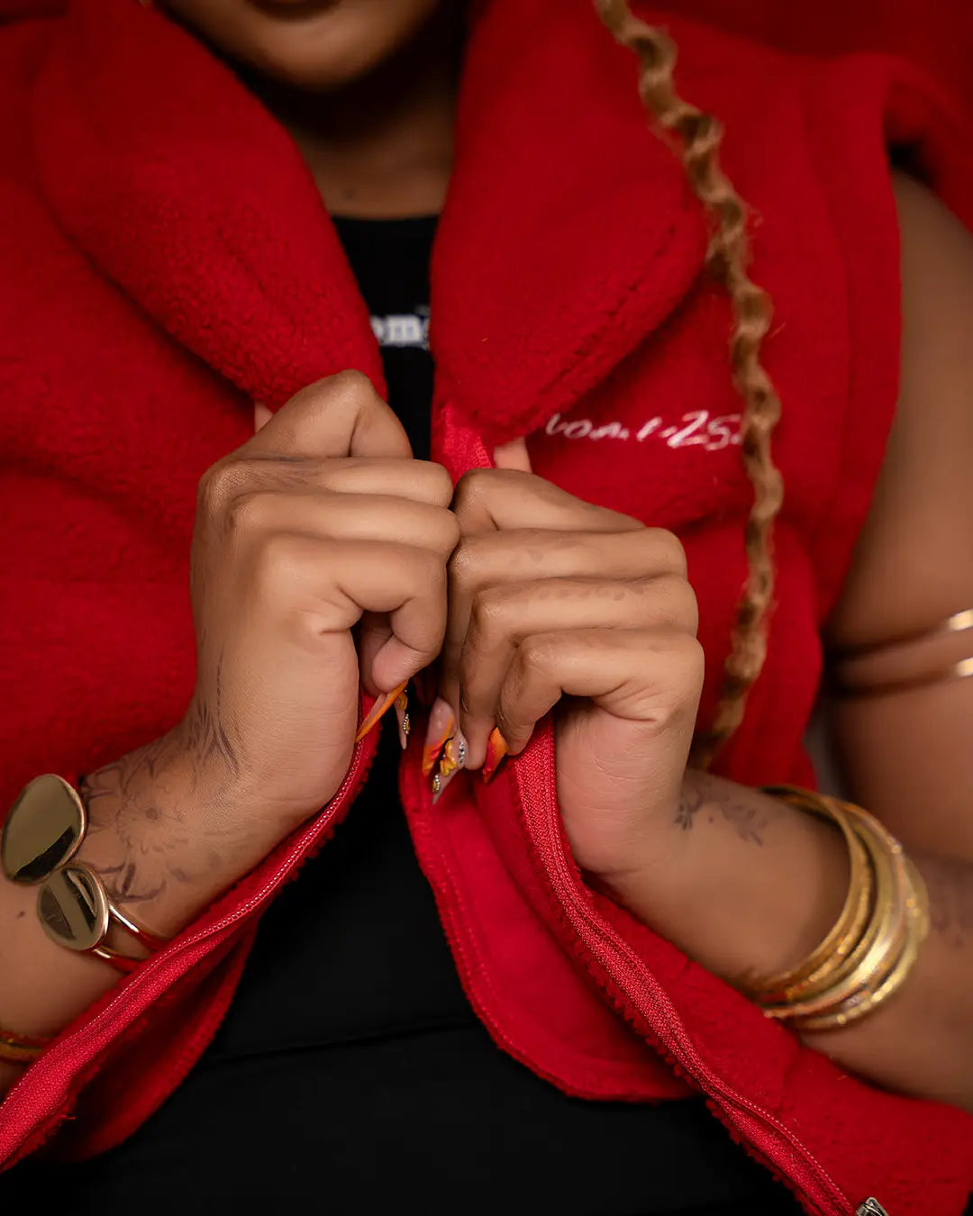 Nyota Gilet - Red