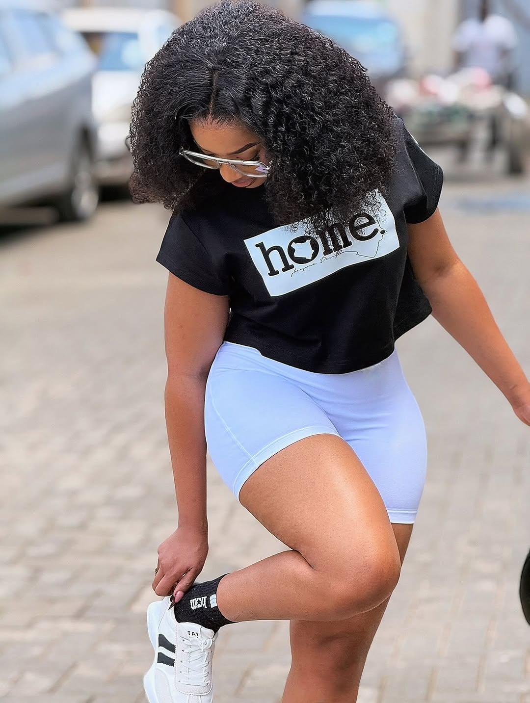 Cropped T-Shirt - Black