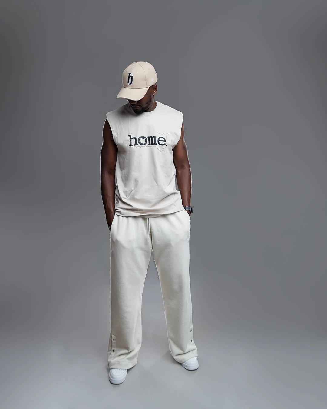 Sleeveless T-shirt - Soft Beige