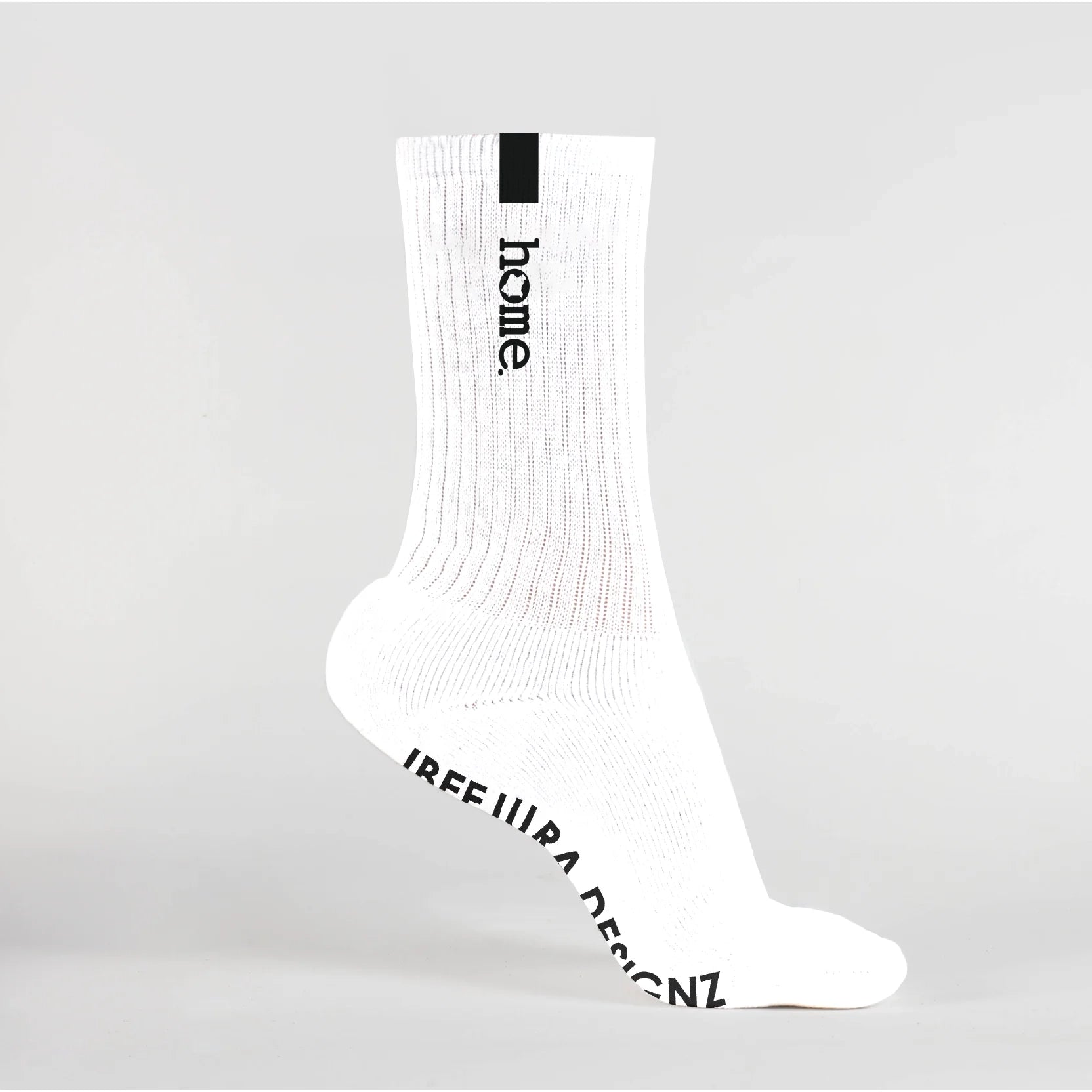 home_254 WHITE COTTON CREW SOCKS