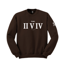 home_254 DARK BROWN SWEATSHIRT (HEAVY FABRIC) WITH A WHITE ROMAN NUMERALS PRINT